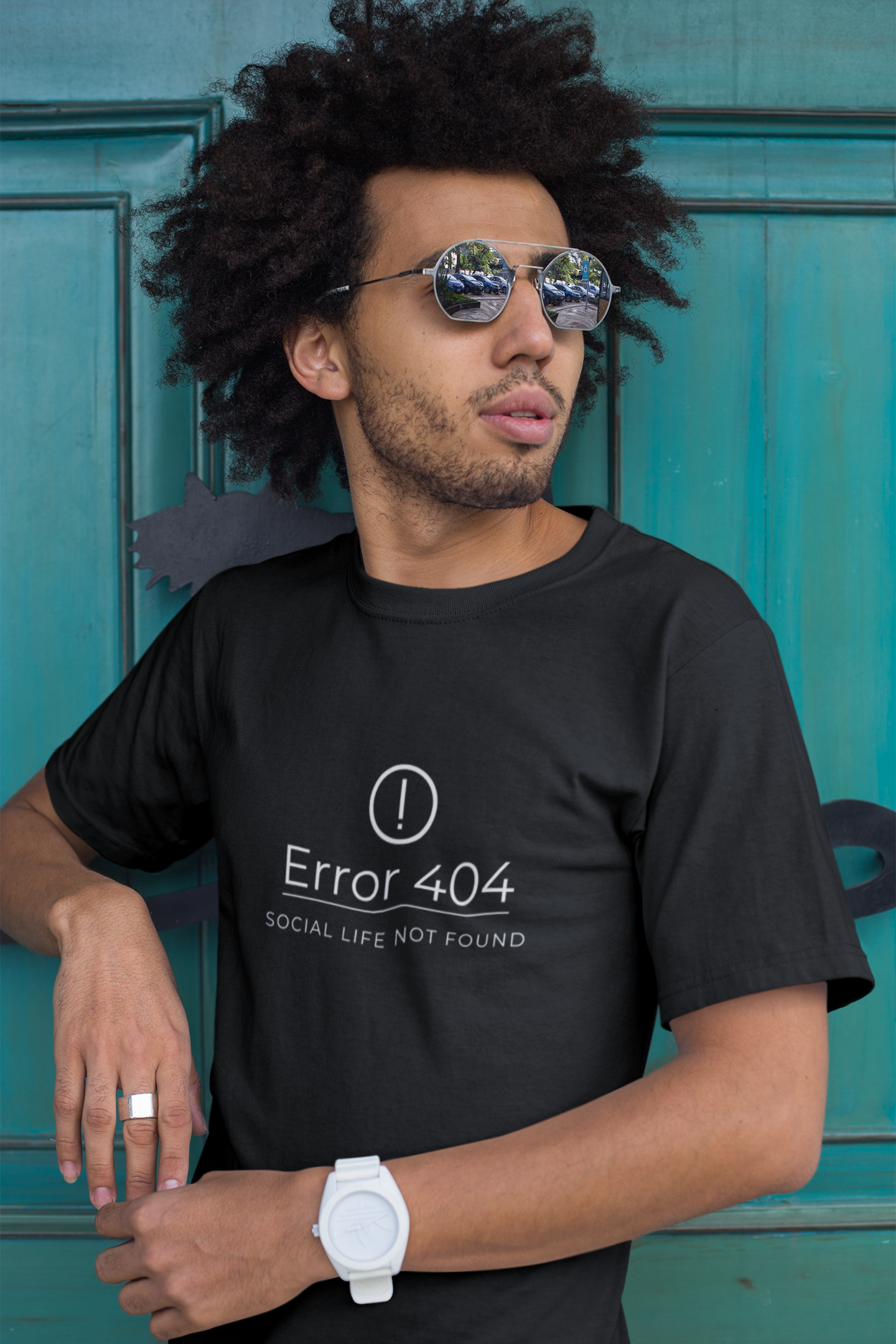 Men Black Solid V Neck Half Sleeve T-Shirt